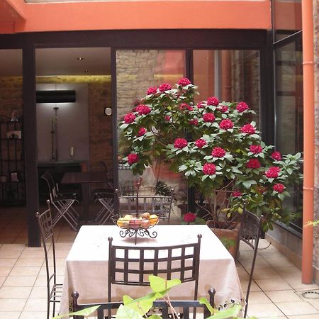 Hotel Au Patio Morand Lyon Exterior foto